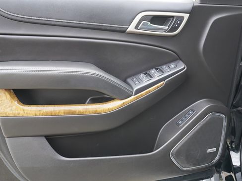 Used 2017 GMC Yukon Denali w/ Open Road Package image 24