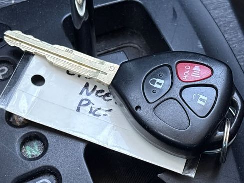 Used 2014 Toyota Yaris LE FWD image 25