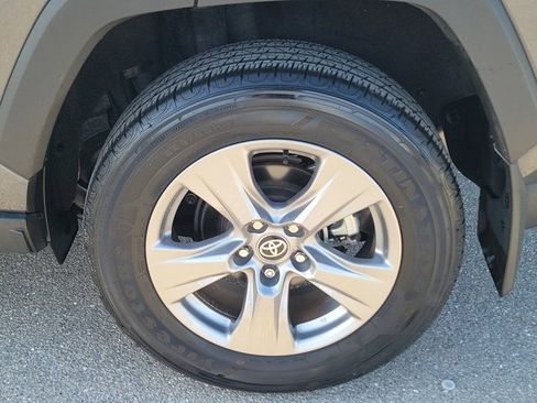 Used 2024 Toyota RAV4 XLE w/ Convenience Package image 12