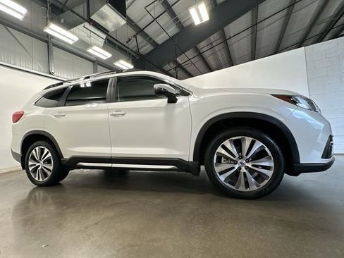 Used 2019 Subaru Ascent Limited AWD/4WD image 3
