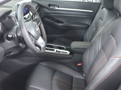 New 2025 Nissan Altima 2.5 SR w/ SR Premium Package image 13