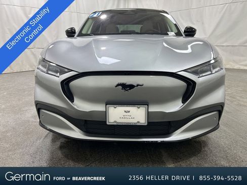 Used 2021 Ford Mustang Mach-E Premium image 8