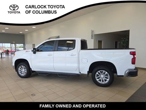 Used 2023 Chevrolet Silverado 1500 LT image 9