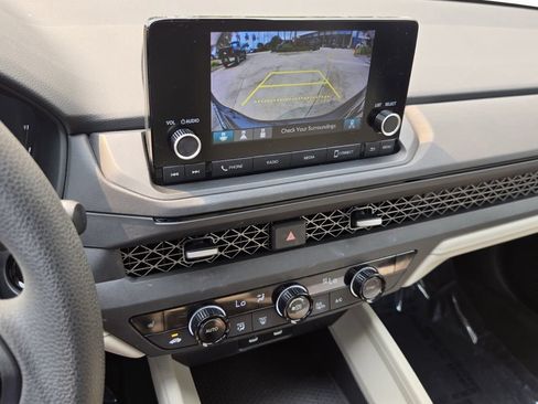Certified 2024 Honda Accord EX image 21