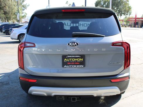 Used 2021 Kia Telluride LX FWD image 34