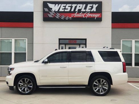 Used 2015 Chevrolet Tahoe LTZ AWD/4WD image 34