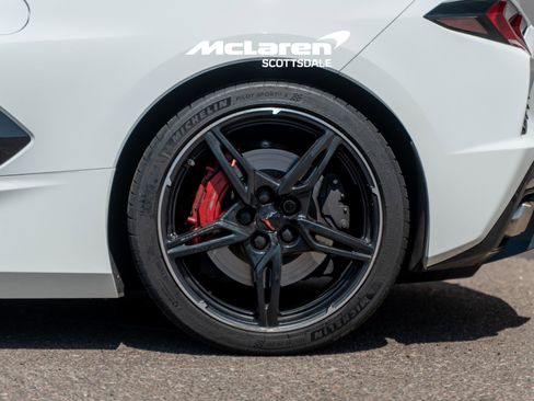 Used 2020 Chevrolet Corvette Stingray Premium Cpe w/ 3LT Preferred Equipment Group RWD image 33