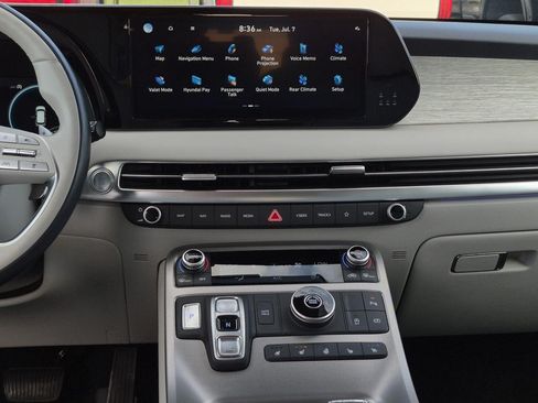 Used 2025 Hyundai Palisade Calligraphy FWD image 21