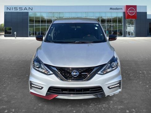 Used 2019 Nissan Sentra NISMO FWD image 2