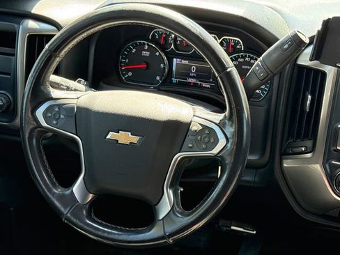 Used 2018 Chevrolet Silverado 1500 LT w/ Texas Edition image 11