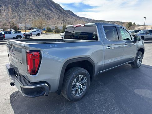 New 2026 GMC Sierra 1500 SLT w/ SLT Convenience Package AWD/4WD image 7