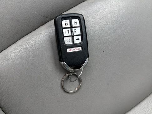 Used 2019 Honda Odyssey EX-L image 31
