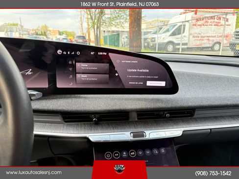 Used 2023 Lucid Air Pure AWD/4WD image 28