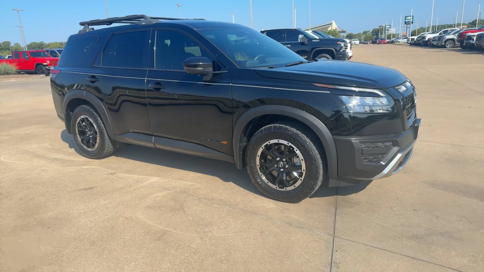Used 2024 Nissan Pathfinder Rock Creek AWD/4WD image 3