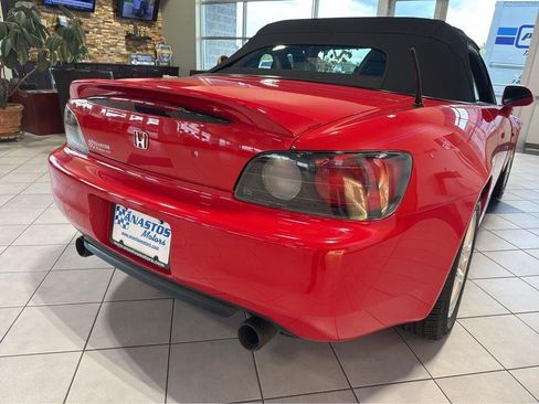 Used 2001 Honda S2000 image 16