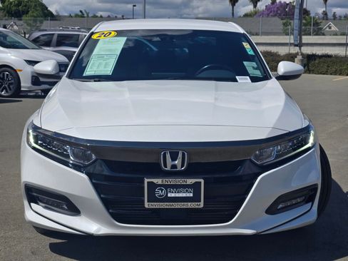 Used 2020 Honda Accord Sport image 2