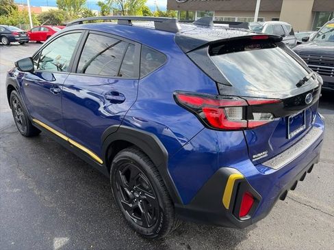 Used 2025 Subaru Crosstrek 2.5i Sport AWD/4WD image 4
