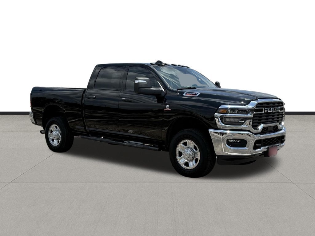 Used 2026 RAM 2500 Tradesman AWD/4WD image 3
