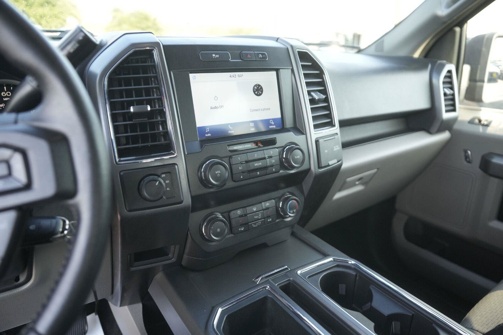 Used 2020 Ford F150 XLT w/ Equipment Group 302A Luxury AWD/4WD image 25