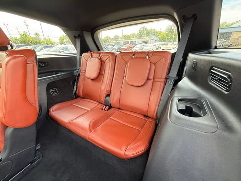 Used 2025 Lincoln Aviator Reserve AWD/4WD image 24