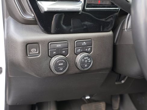 Used 2024 Chevrolet Silverado 1500 RST w/ Convenience Package II AWD/4WD image 15