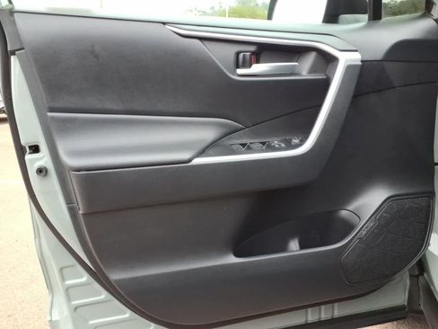 Used 2023 Toyota RAV4 XLE Premium FWD image 13
