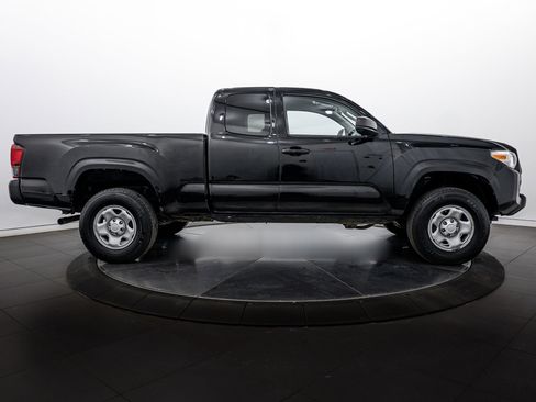Used 2021 Toyota Tacoma SR image 2