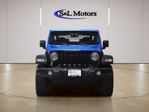 Used 2022 Jeep Wrangler Sport AWD/4WD image 2