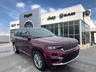 Used 2025 Jeep Grand Cherokee Summit video 1