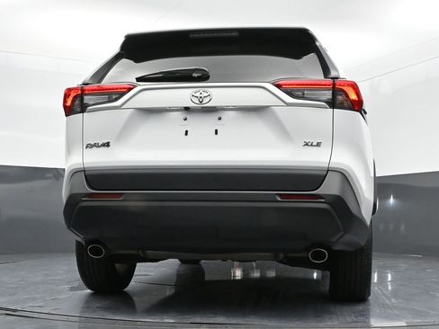 Certified 2024 Toyota RAV4 XLE image 33