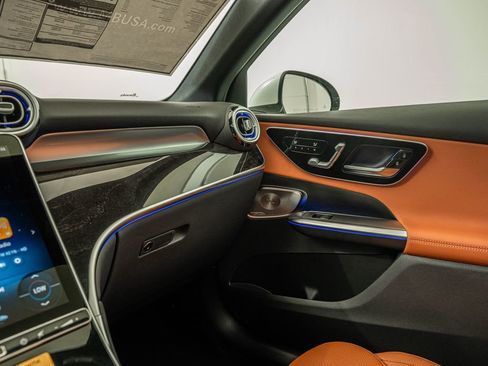 New 2026 Mercedes-Benz GLC 300 4MATIC image 24