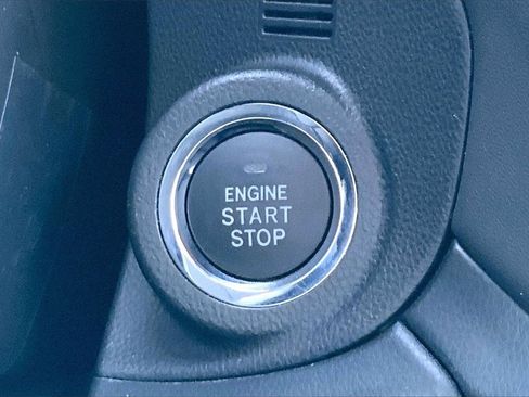 Certified 2025 Subaru Outback Premium image 15