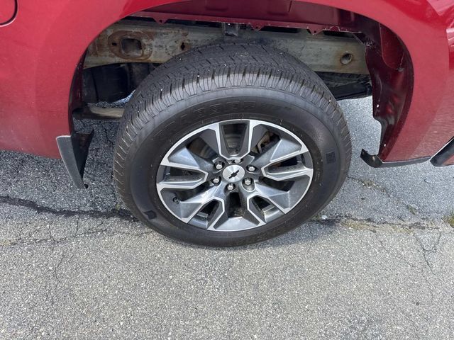Used 2023 Chevrolet Silverado 1500 RST AWD/4WD image 13