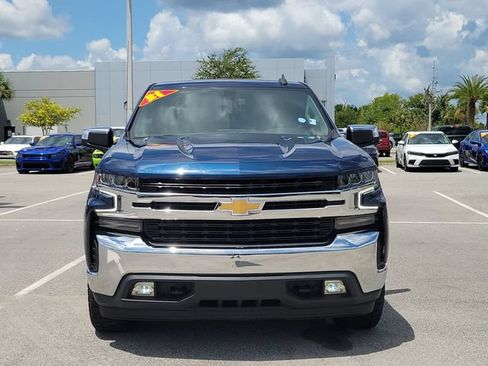 Used 2021 Chevrolet Silverado 1500 LT AWD/4WD image 2