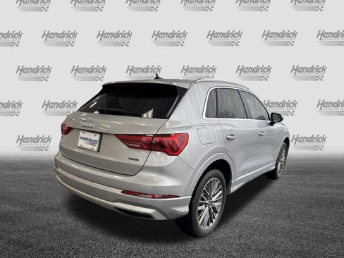 Used 2022 Audi Q3 2.0T Premium w/ Convenience Package image 9