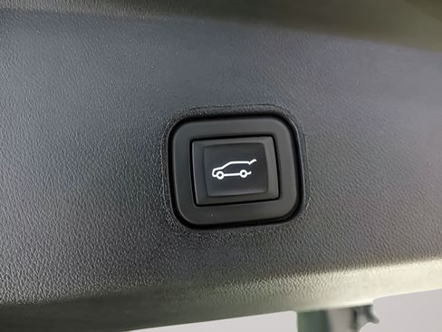 Used 2024 Cadillac Lyriq Luxury AWD/4WD image 27
