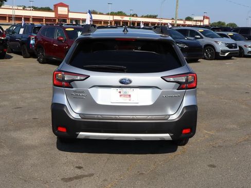Certified 2025 Subaru Outback Limited AWD/4WD image 7