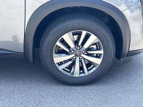 New 2026 Nissan Pathfinder SL AWD/4WD image 9