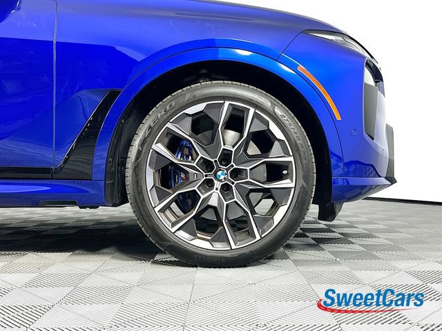 Used 2025 BMW X7 M60i AWD/4WD image 53