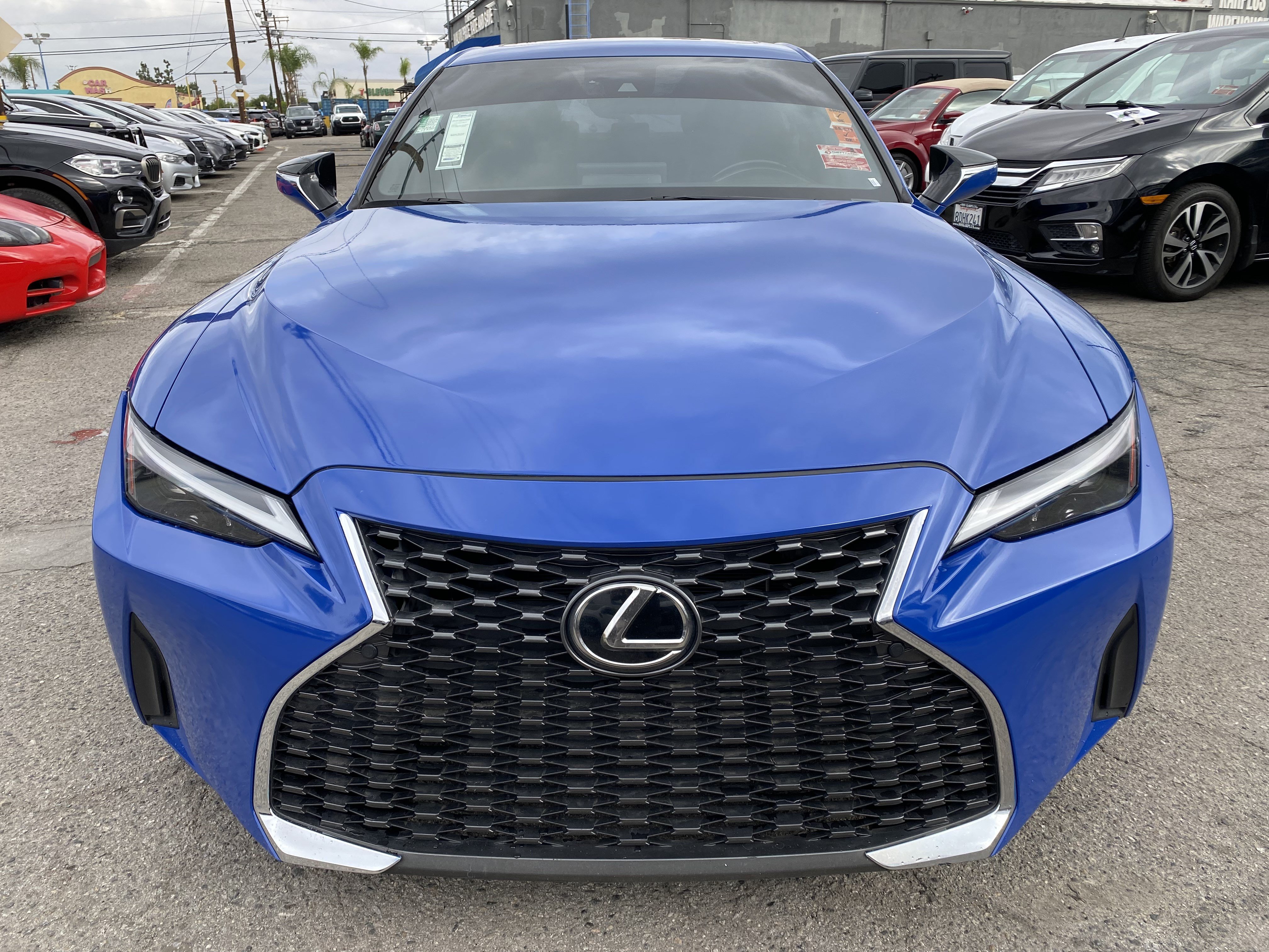 Used 2023 Lexus IS 300 w/ Premium Package RWD image 3