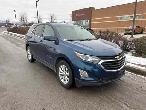 Used 2019 Chevrolet Equinox LT image 3