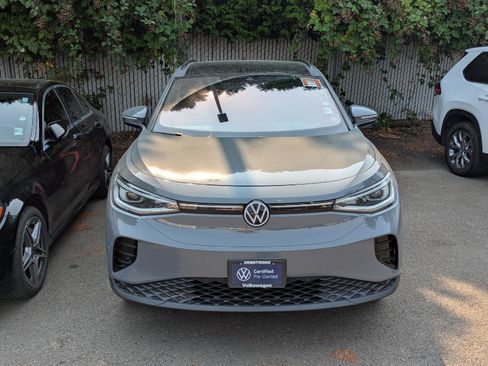 Used 2023 Volkswagen ID.4 Pro S AWD/4WD image 8