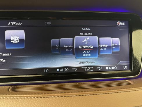 Used 2015 Mercedes-Benz S 550 4MATIC Sedan image 19