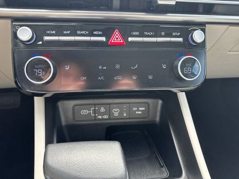Used 2025 Hyundai Tucson SEL AWD/4WD image 21
