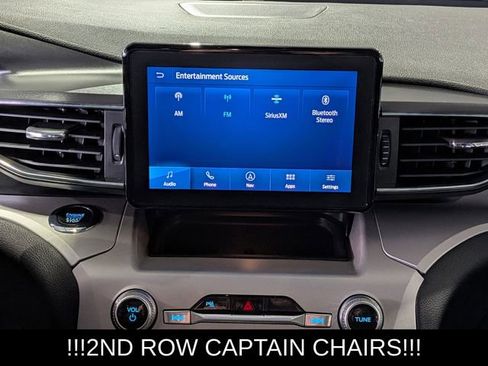 Used 2024 Ford Explorer XLT w/ Equipment Group 202A image 31