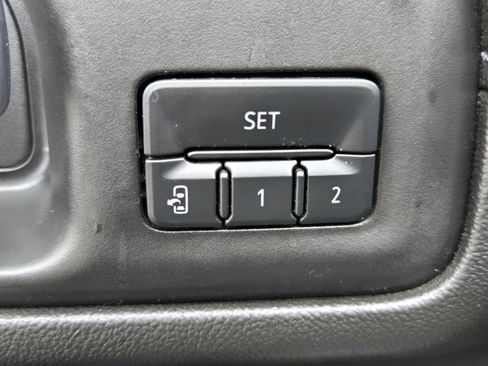 Used 2022 GMC Sierra 2500 Denali w/ Denali Ultimate Package image 24