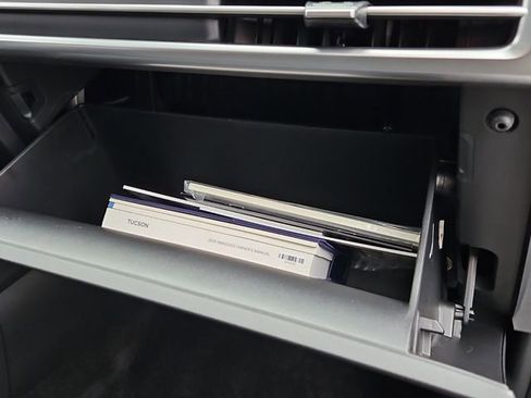 Certified 2025 Hyundai Tucson SEL image 20