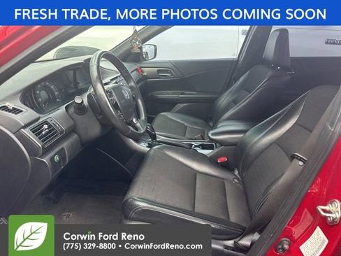 Used 2017 Honda Accord Sport image 9