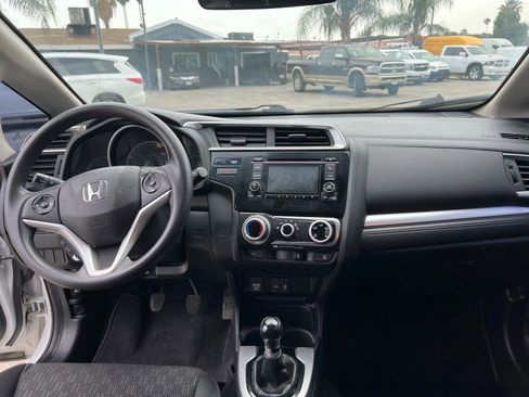 Used 2015 Honda Fit LX image 12