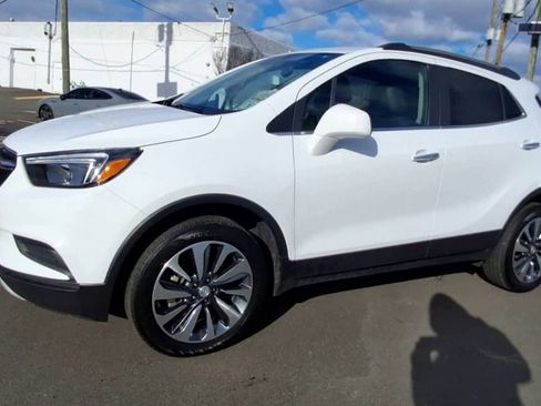 Certified 2022 Buick Encore Preferred w/ Safety Package image 6